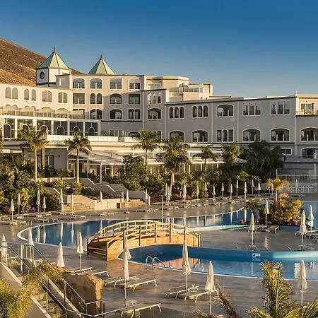 Royal Palm Resort & Spa (Adults Only)-3