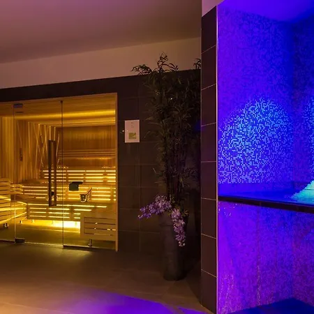 Royal Palm Resort & Spa (Adults Only)-2