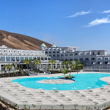 Royal Palm Resort & Spa (Adults Only)-3